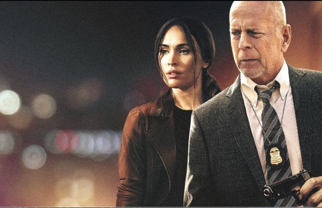 Ilustrasi penggalan trailer Film Midnight in The Switchgrass. [Int]